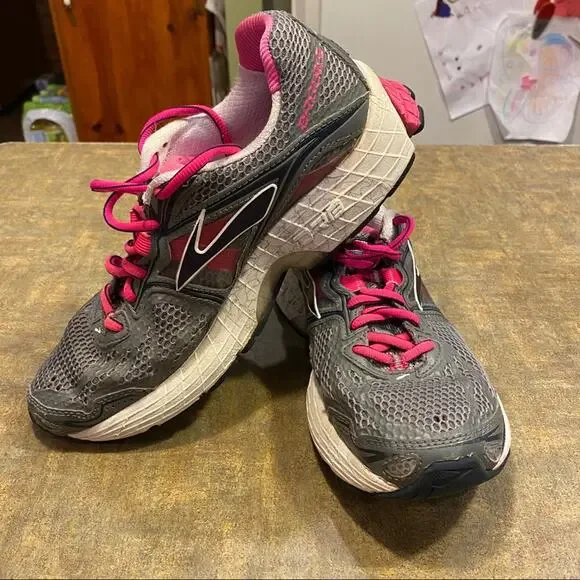 Brooks Ravenna 5 Athletic Running Sneakers Size 9 - Picture 1 of 10